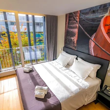 Hotel Flag Design Viana do Castelo