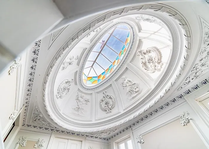 Szálloda Flag Design 4*